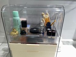 -康美贞·痘肌养护管理中心