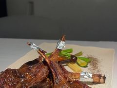 -春树下·树屋花房西餐厅(罍街AS1980店)