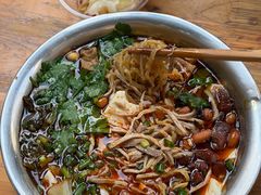 -老五鸡丝豆花面粉(瑞金北路68号院店)