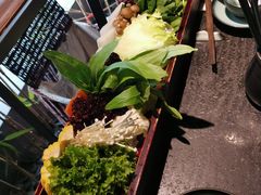 -湊湊火锅·茶憩(新中关购物中心店)