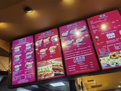 -The Habit Burger Grill 哈比特汉堡(复兴soho店)