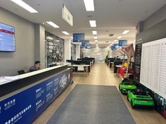 -浙江中升裕迪奥迪4S店(西溪店)