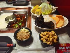 红汤梭边鱼锅-新辣道鱼火锅(国瑞城店)