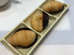榴莲千丝酥-稻香酒家·34年老字号·港式粤菜(汉街店)