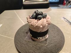 -W COLLECTIVE  DESSERT SHOP