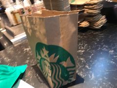-星巴克(浦东机场T2到达店)