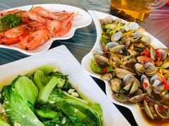 -覃记海鲜美食餐厅