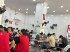 -易记皮肚面(明瓦廊店)