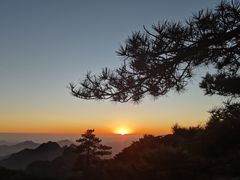 -黄山光明顶山庄
