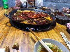 -正南齊北重庆老火锅(光华村直营店)
