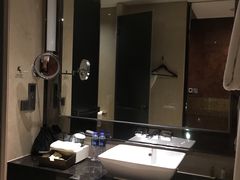 -广州天河希尔顿酒店