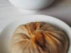 蟹粉汤包-殷记大酒店