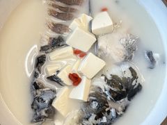 -宝荣鱼馆·临湖之宴(千岛湖店)