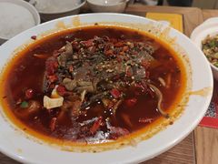 -肖四女乐山跷脚牛肉(世博源店)