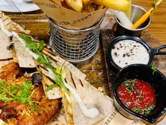 -Mark&Mars Restaurant