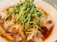 -汗腾格里·风味餐厅(新疆驻京办店)