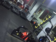 器械区-星健源健身工作室
