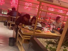 -何师傅美蛙鱼头(汉街店)