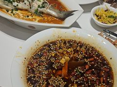 -龙船人海鲜城(长治路店)