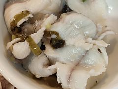 -何哥鲜鱼餐厅(龙湖花园店)