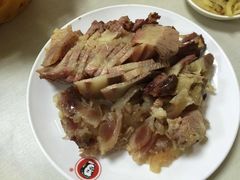 -闫家驴肉老店(华电一校店)