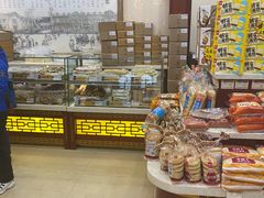 面包甜点陈列柜-老鼎丰(靖宇街总店)