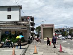 -丽江市人民医院