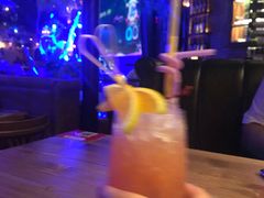 -临界音乐酒馆·小龙虾·江湖菜(华熙LIVE·鱼洞店)