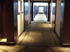 -上海佘山世茂艾美酒店