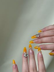 -Fanni美甲美睫皮肤管理