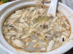 奶油蘑菇汤-满洲里饭店-尼基金俄餐厅