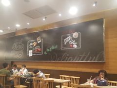 大堂-肯德基(天津奥城店)