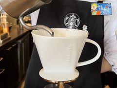 -星巴克臻选(济南万达店)