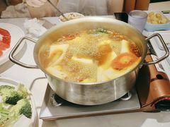 -享遇.锅姥姥牛排海鲜自助(小寨店)