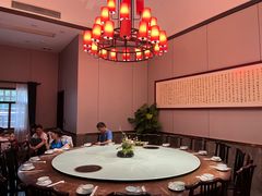 -客家大院·非遗赣南客家菜(郁孤台店)