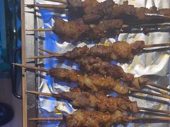 -喝丢一只鞋海鲜烧烤·海肠捞饭(市场店)