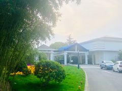 -春兰国宾馆(凤城河风景区老街店)