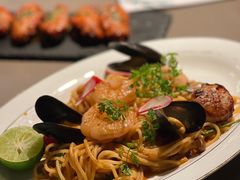 -Oasis Bar & Grill
