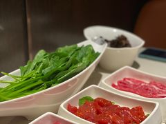 -海底捞火锅(杭州庆春路夜宵主题店)