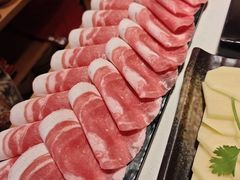 -老牌坊云南鱼豆花火锅(哈西万达店)