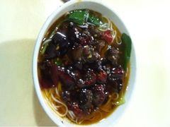 辣子鸡米线-越洋肖氏老米线(杨家坪店)
