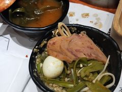 -独食火锅·半米屋台(直营总店)