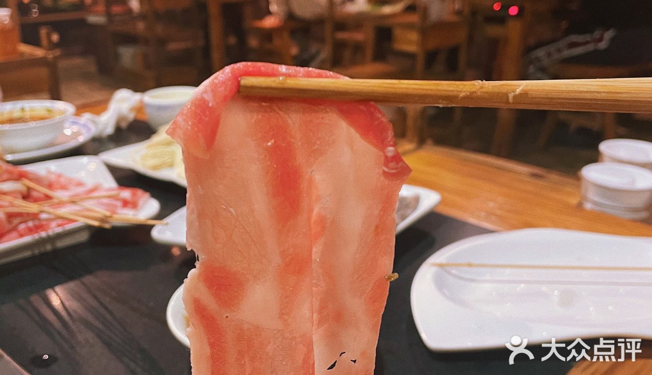 隔离仲有骨汤如果唔钟意食辣嘅仲有退路可言哈哈哈哈
