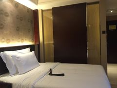 标双-深圳福青龙华天假日酒店