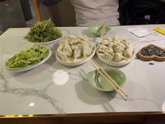 -岳姥姥饺子(泺文路店)