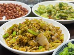 -芦茨金富饭庄·25年老字号·专做稻草鸡