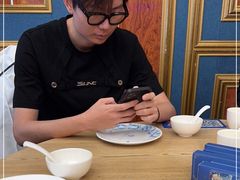 -品海楼·大连海胆锅贴馆(东港店)