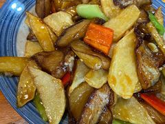 -六禾熏酱小酒馆·东北菜(海甸岛店)