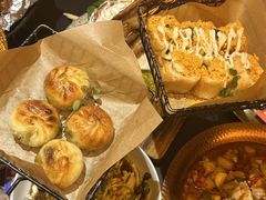 -何师烧烤Pro ·江湖川菜·小龙虾·精酿(太古里旗舰店)