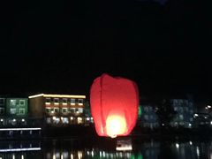 -百里峡七彩艺术小镇